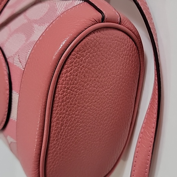 Coach Mini Dempsey pink mini bucket draw string bag - Picture 10 of 14